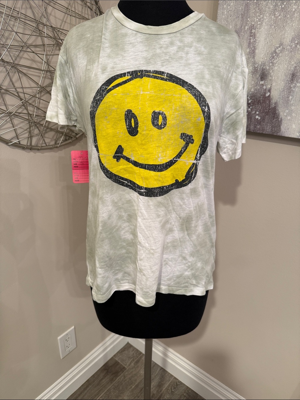 Smiley Face Graphic Tee - Mint Green Tie-Dye size small